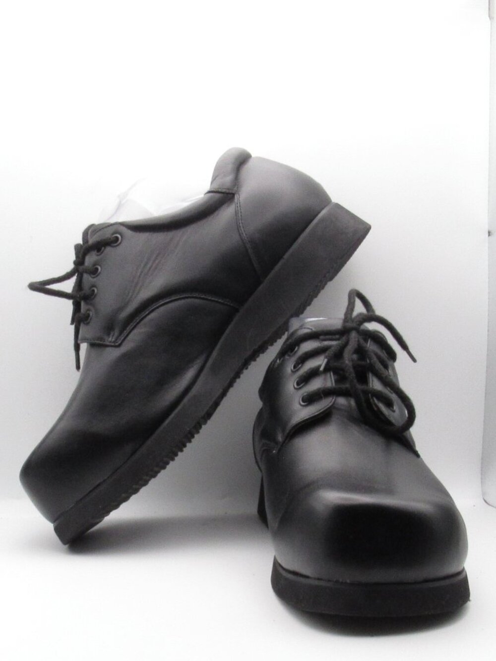 Apis Mt. Emey Black 9108 Women's Supra-Depth Shoe Size 10 D